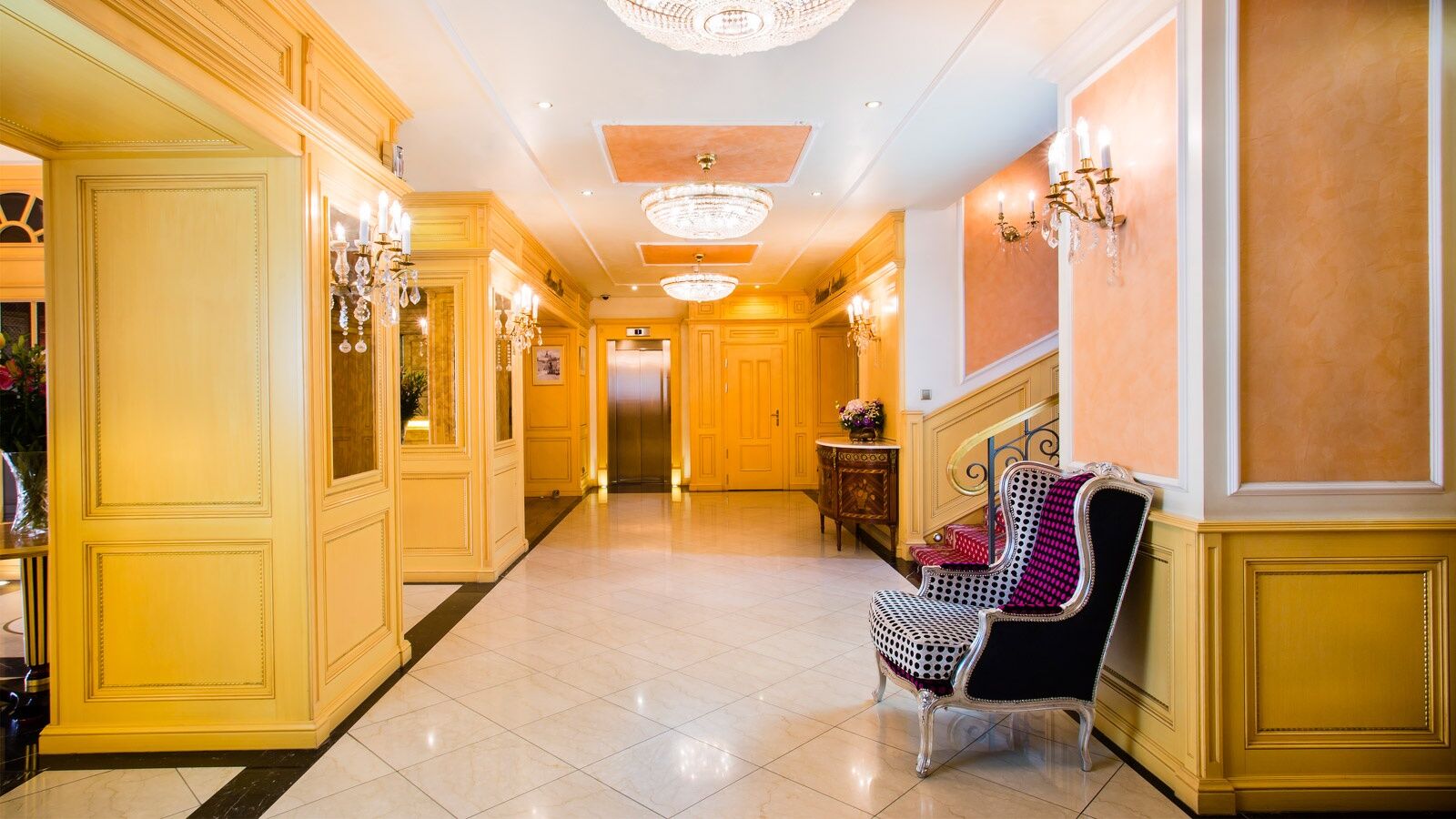 Luxury Family Royal Palace 5* Praha
